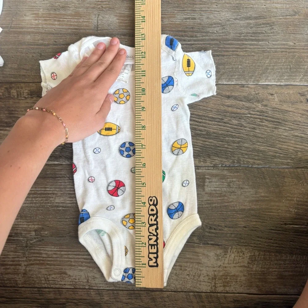 Carters Baby Boys Sports Ball Print Bodysuit White Short Sleeve 0-3 Months Vtg